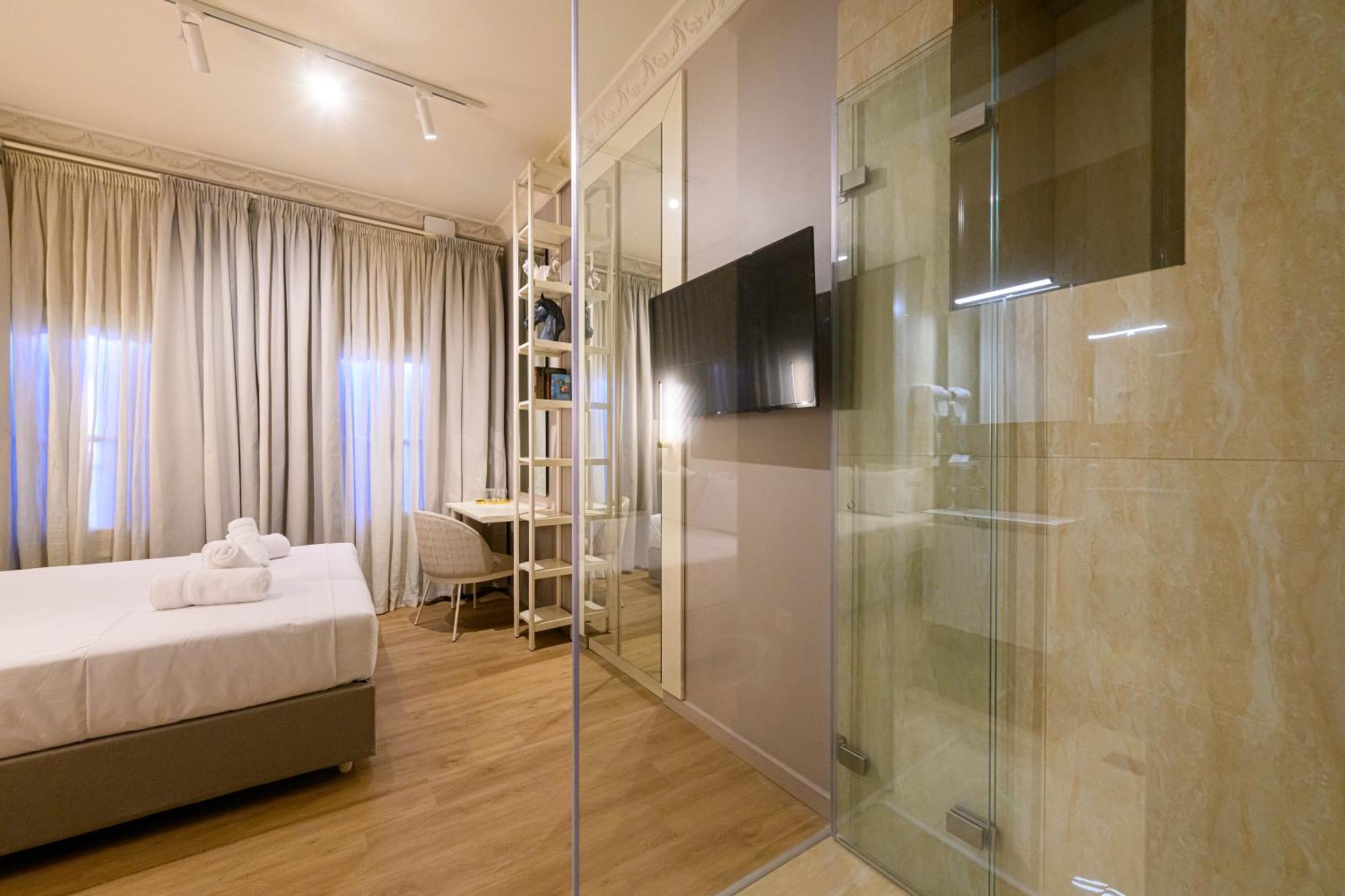Blueblood - The Rooms Kalamata Exterior photo