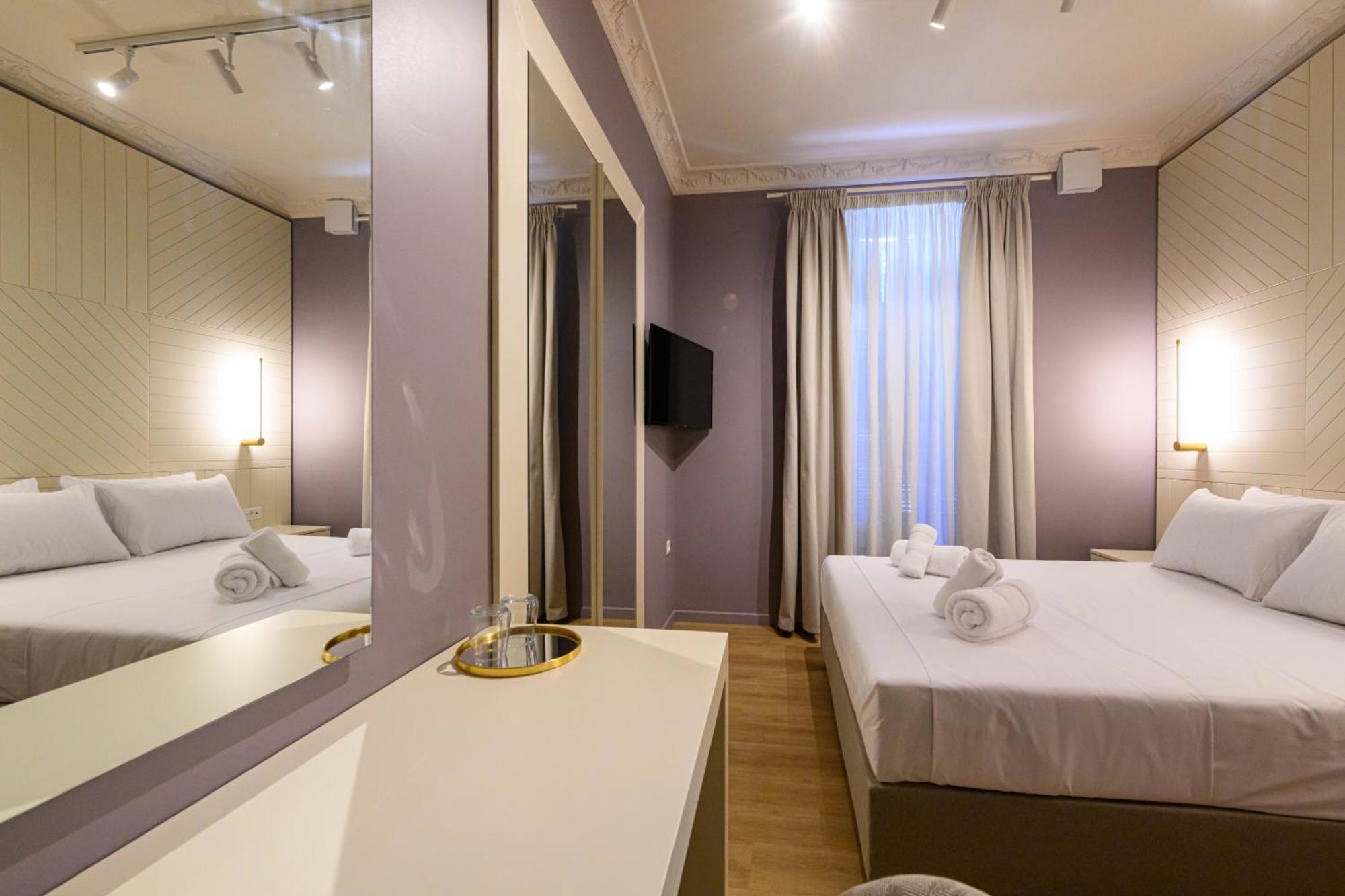 Blueblood - The Rooms Kalamata Exterior photo