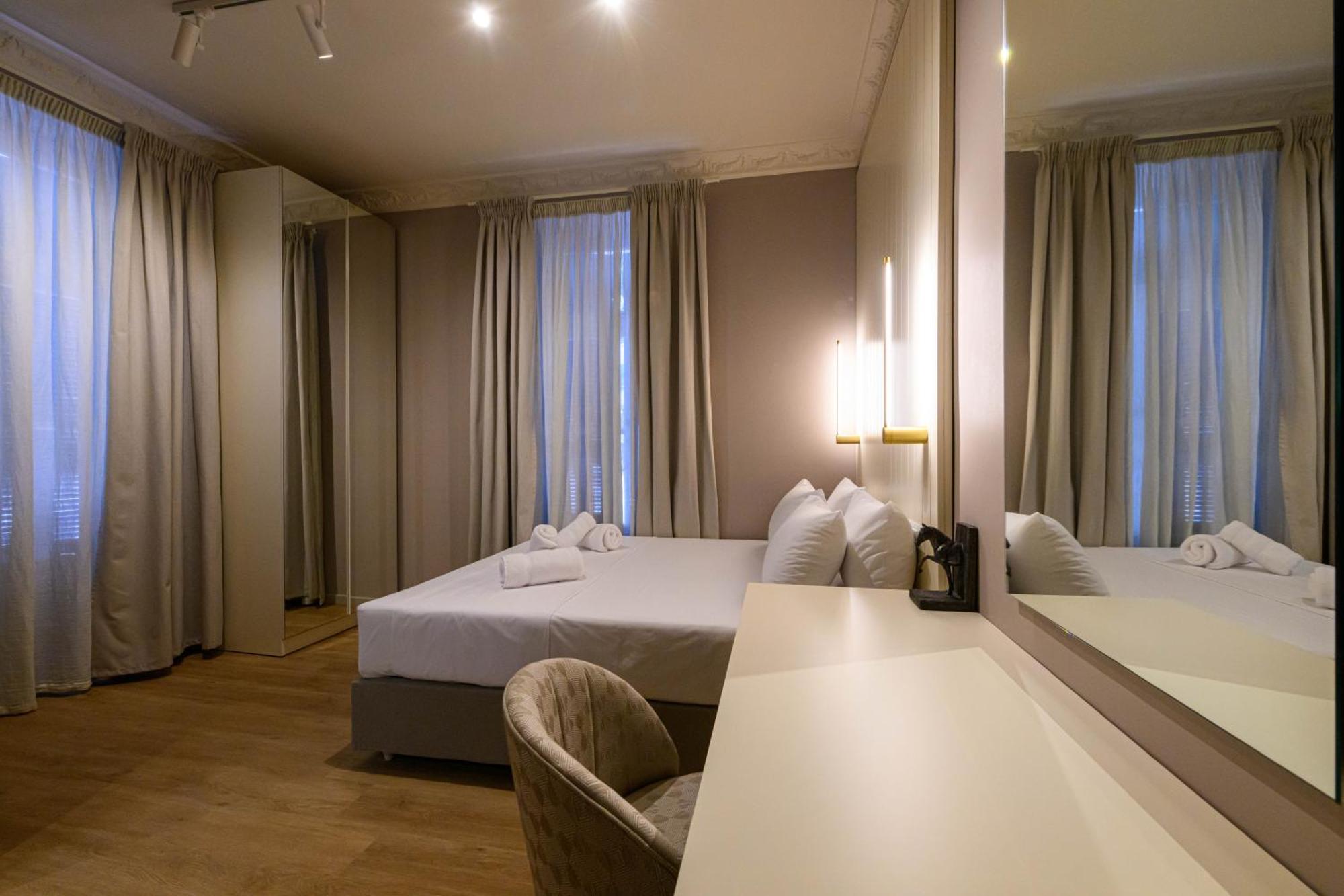 Blueblood - The Rooms Kalamata Exterior photo